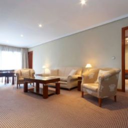 Suite TRYP Madrid Alameda Aeropuerto Hotel Fotos