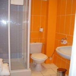 Salle de bains Le Grand Hotel de Valenciennes Fotos
