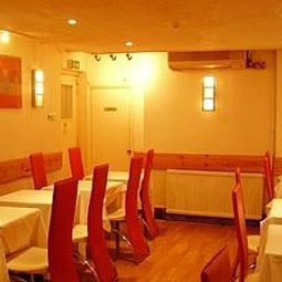 Salle du petit-déjeuner située dans le restaurant Prince William Fotos