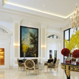 Halle Beverly Hills Plaza Hotel Fotos