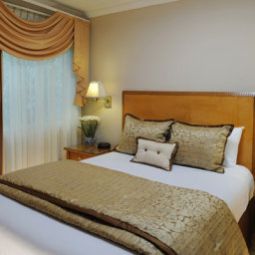 Zimmer Beverly Hills Plaza Hotel Fotos