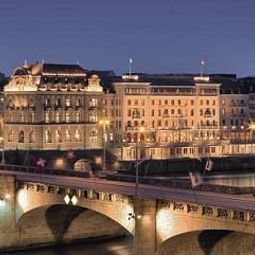 Exterior view Les Trois Rois Grand Hotel Fotos