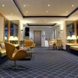 Hall Am Nockherberg Fotos