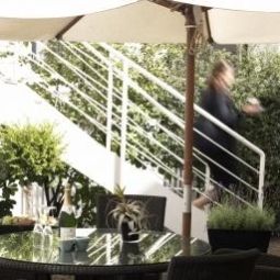 Terrasse Kong Arthur Fotos
