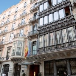  Catalonia Plaza Cataluña Fotos