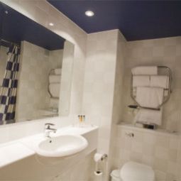 Номер Holiday Inn ASHFORD - CENTRAL Fotos