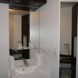 Salle de bains Balladins Colmar Primo Fotos