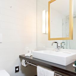 Cuarto de baño POHO Post Hotel  Weggis Fotos