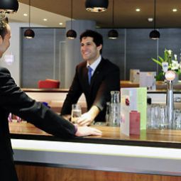 Bar Novotel Den Haag City Centre Fotos