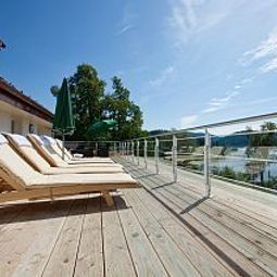 Außenansicht Schiff am Schluchsee Fotos