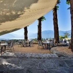 Терраса Hôtel du Léman Fotos