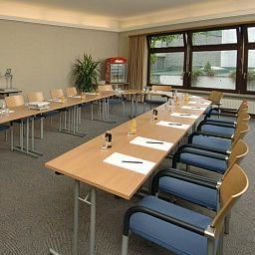 Salle de séminaires Andreas Hofer Fotos
