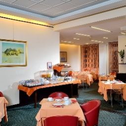 Salle du petit-déjeuner Best Western Crimea Fotos