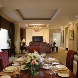 Suite Crowne Plaza JAKARTA Fotos
