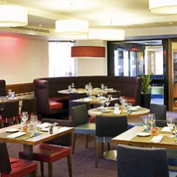 Sala colazione nel ristorante Novotel Birmingham Airport Fotos