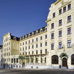 Clarion Grandhotel Zlaty Lev Либерец 