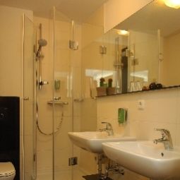 Cuarto de baño Martinshof Landhotel Fotos