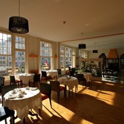 Salle du petit-déjeuner Helvetie Fotos