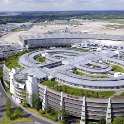 Außenansicht Sheraton Düsseldorf Airport Hotel Fotos