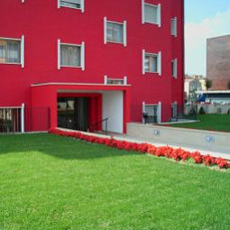 Widok zewnętrzny Delta Hotel Fotos