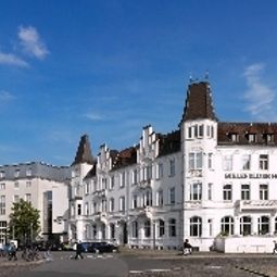 Фасад Bielefelder Hof Fotos