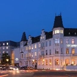 Фасад Bielefelder Hof Fotos