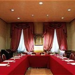 Sala de reuniones Grand Hotel Fotos