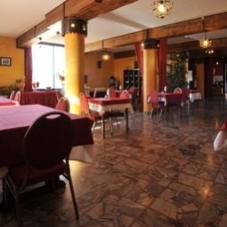 Sala śniadaniowa w restauracji Balladins Superieur Chateauneuf les Martigues Fotos