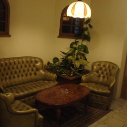 Hall Regerhof Fotos