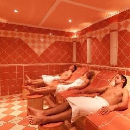 Тренажерный зал Schwaiger Fotos