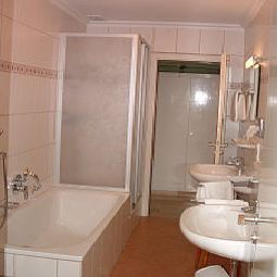 Cuarto de baño Rote Lache Höhenhotel Fotos