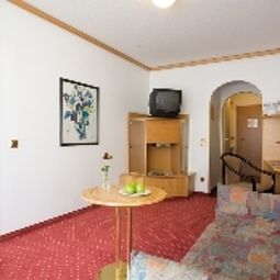 Полулюкс Derag Livinghotel Maximilian Fotos