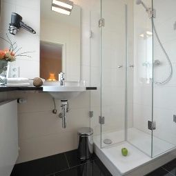 Camera da bagno Cityhotel Hessischer Hof Fotos