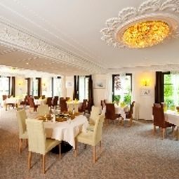 Frühstücksraum im Restaurant Hirsch Fotos