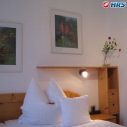 Room Bayerischer Hof Garni & Boardinghouse Fotos