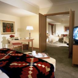 Suite Hyatt Regency Bishkek Fotos