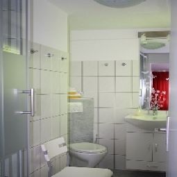 Camera da bagno König Fotos