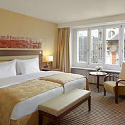 Zimmer Sheraton Zürich Neues Schloss Hotel Fotos
