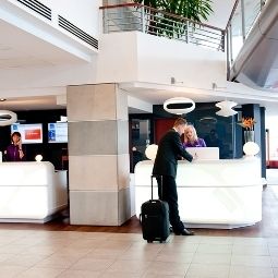 Reception Novotel Warszawa Airport Fotos
