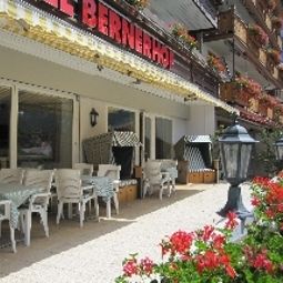 Terrasse Bernerhof Fotos