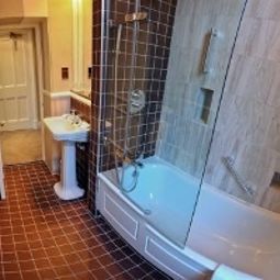 Cuarto de baño Menzies Hotels Stratford upon Avon Welcombe Hotel, Spa & Golf Club Fotos