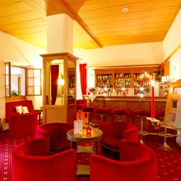 Bar National Swiss Quality Fotos