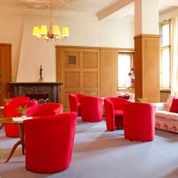 Hall National Swiss Quality Fotos