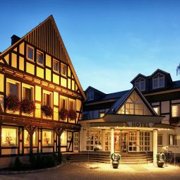 Platte Romantik-Hotel Attendorn Niederhelden