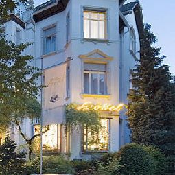 Spöttel Nauheim, Bad 