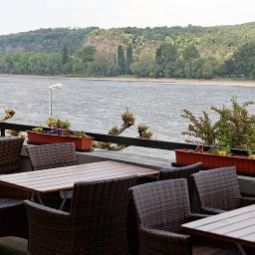 Ausblick Vier Jahreszeiten Rhein-Hotel Fotos