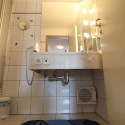  Vier Jahreszeiten Rhein-Hotel Fotos
