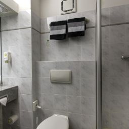  Vier Jahreszeiten Rhein-Hotel Fotos