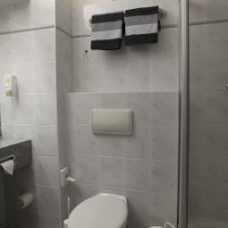  Vier Jahreszeiten Rhein-Hotel Fotos