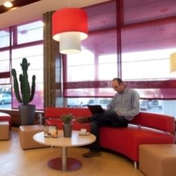 Hala ibis Budapest Aero Fotos